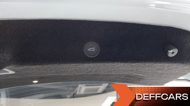 Tesla MODEL Y L Long Range AWD купить на сайте DeffCars