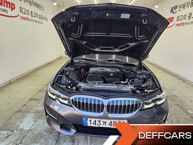 BMW 3-SERIES 320i M Sport купить на сайте DeffCars