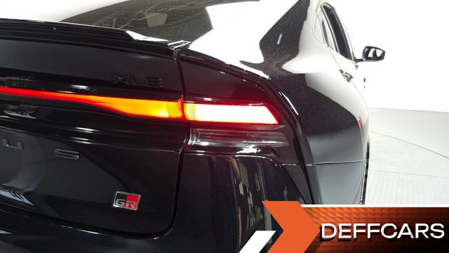 Toyota PRIUS 2.0 XLE купить на сайте DeffCars