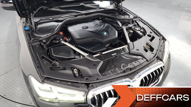 BMW 5-SERIES 520i Luxury купить на сайте DeffCars