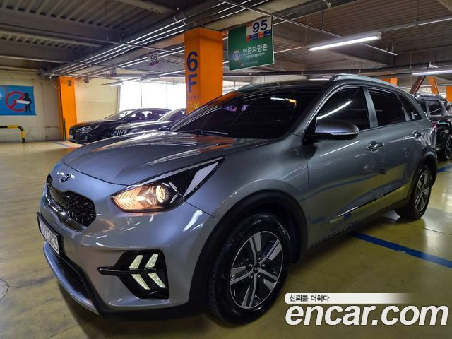 Kia NIRO 1.6 HEV Prestige купить на сайте DeffCars
