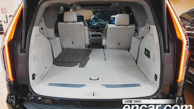 Cadillac ESCALADE 6.2 Sports Platinum купить на сайте DeffCars