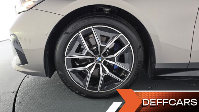 BMW 5-SERIES 520i M Sport купить на сайте DeffCars