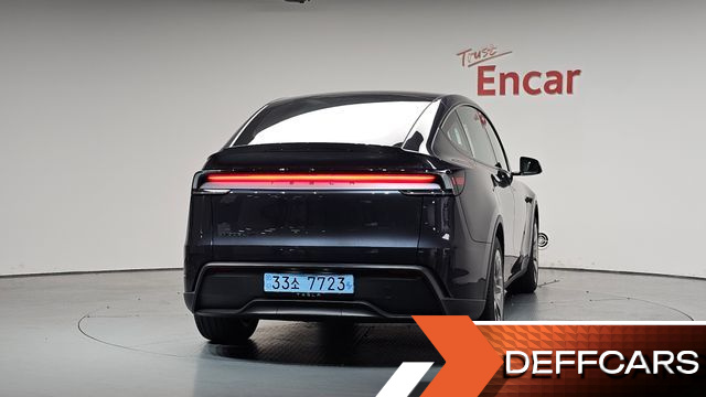 Tesla MODEL Y L Long Range AWD купить на сайте DeffCars