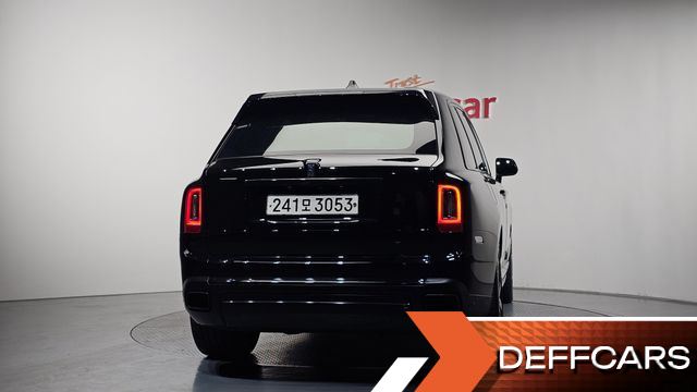 Rolls-Royce CULLINAN 6.7 V12 купить на сайте DeffCars