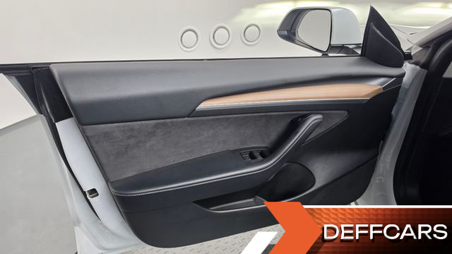 Tesla MODEL 3 Long Range AWD купить на сайте DeffCars