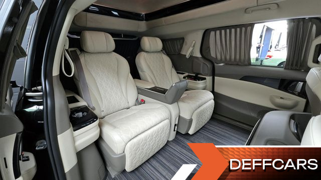 Kia CARNIVAL Gasoline 4-Seater Hi Limousine Signature купить на сайте DeffCars