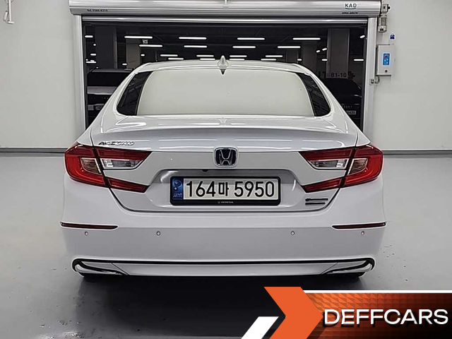 Honda ACCORD 2.0 Hybrid Touring купить на сайте DeffCars