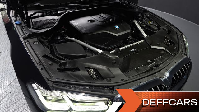 BMW 5-SERIES 520i M Sport купить на сайте DeffCars