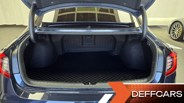 Hyundai SONATA 2.0 Premium Family купить на сайте DeffCars