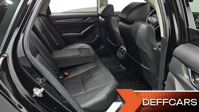 Honda ACCORD 2.0 Hybrid Touring купить на сайте DeffCars