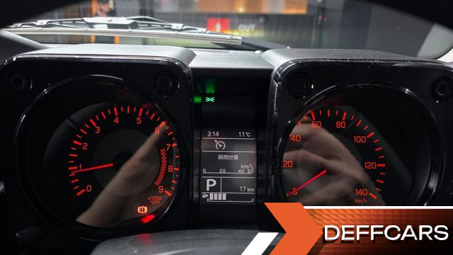 Suzuki JIMNY 0.6 купить на сайте DeffCars