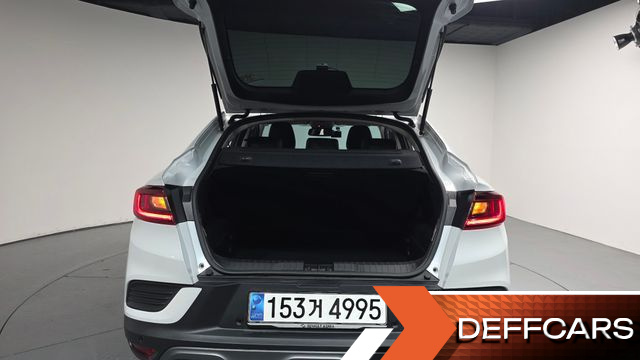 Renault-KoreaSamsung XM3 1.6 E-TECH Inspire e-shifter купить на сайте DeffCars