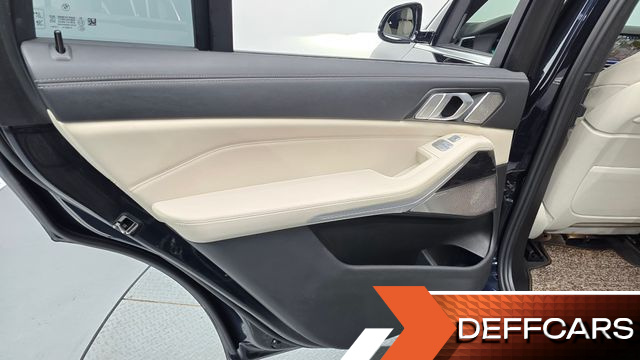 BMW X7 xDrive 40i M Sport 6STR купить на сайте DeffCars