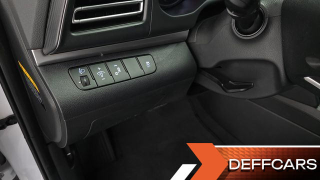 Hyundai AVANTE 1.6 Smart Choice купить на сайте DeffCars