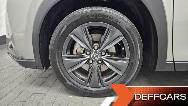 Lexus UX 2.0 2WD купить на сайте DeffCars