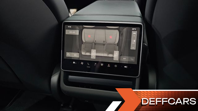 Tesla MODEL Y Long Range AWD купить на сайте DeffCars