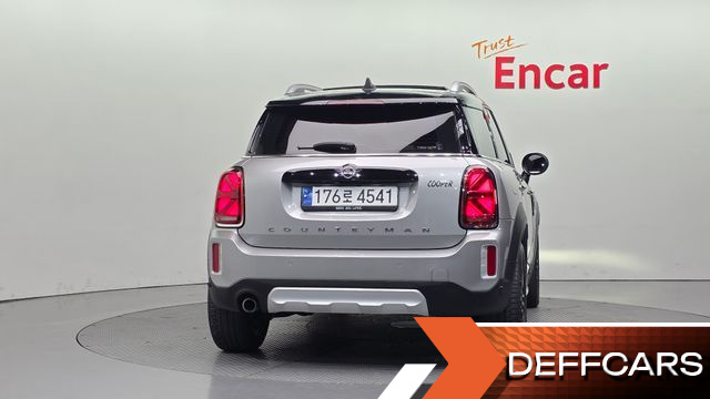 Mini COUNTRYMAN Classic Plus Launch Pack 2nd Gen купить на сайте DeffCars
