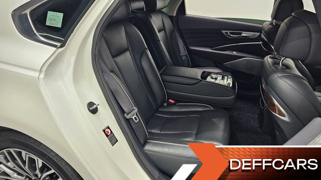 Kia K9 3.8 GDI AWD PlatinumⅠ купить на сайте DeffCars