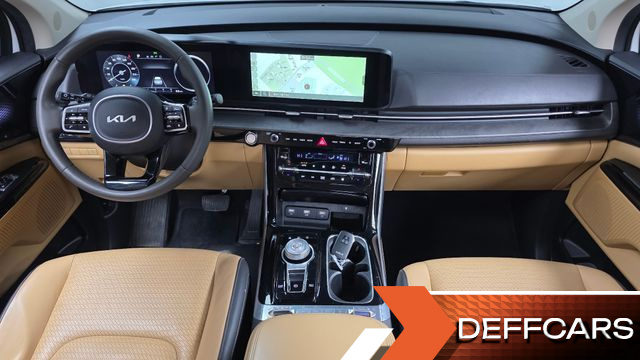 Kia CARNIVAL 9-Seater Signature купить на сайте DeffCars