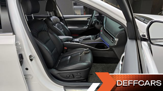 Hyundai GRANDEUR 2.5 Calligraphy купить на сайте DeffCars