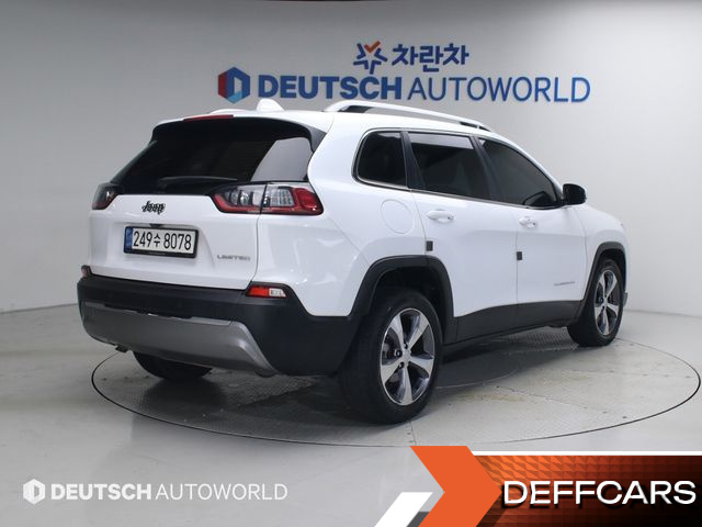 Jeep CHEROKEE 2.4 Limited 2WD купить на сайте DeffCars