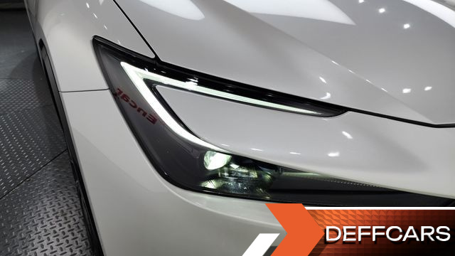 Toyota PRIUS 2.0 XLE купить на сайте DeffCars