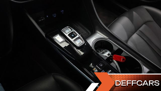 Hyundai SONATA 2.0 Premium Plus купить на сайте DeffCars