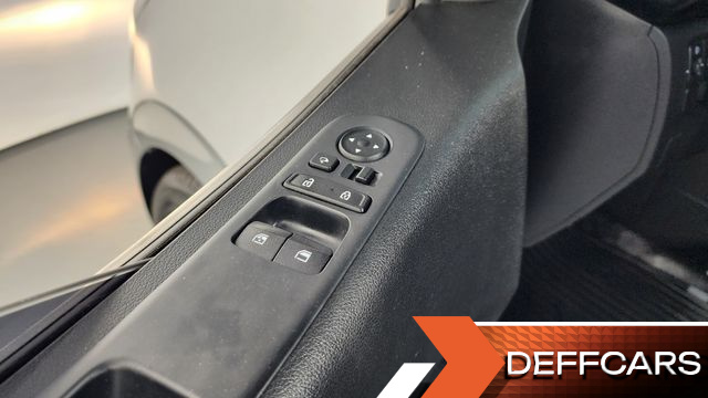 Hyundai STARIA Cargo 3-Seater Modern купить на сайте DeffCars