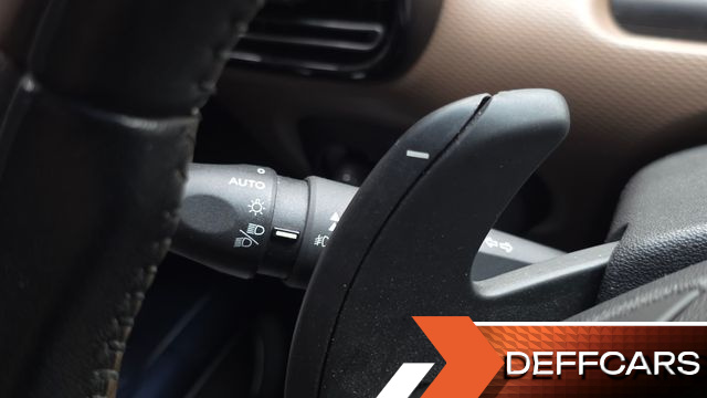 Citroen C4 CACTUS 1.6 BlueHDi Shine купить на сайте DeffCars
