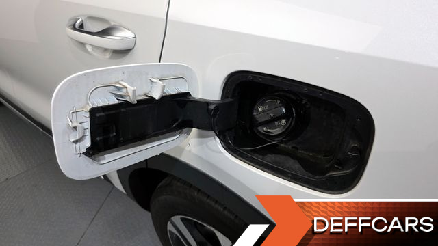 Kia SORENTO HEV 1.6 2WD Signature купить на сайте DeffCars