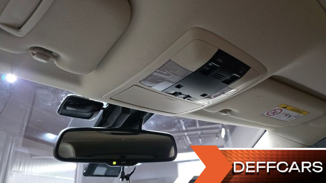 Lexus CT200H 1.8 Supreme ZWA10 купить на сайте DeffCars