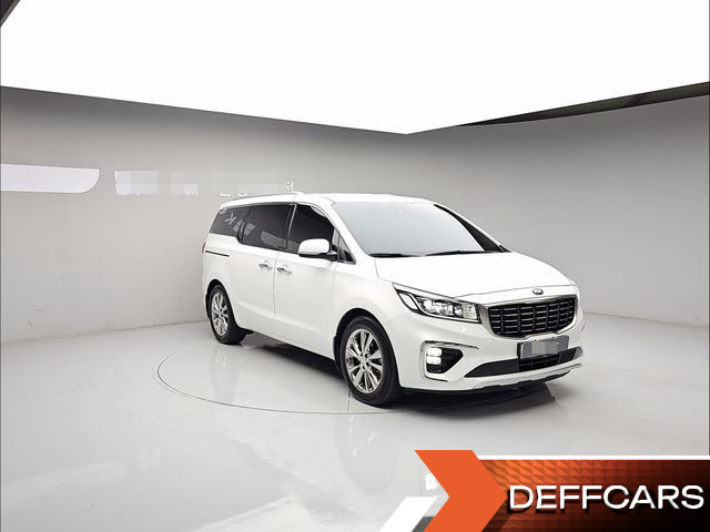 Kia CARNIVAL 9-Seater Prstige купить на сайте DeffCars