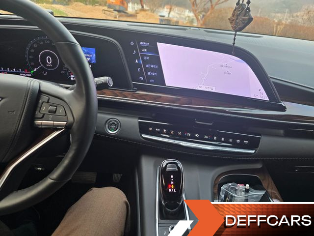 Cadillac ESCALADE 6.2 ESV ESV Sports Platinum купить на сайте DeffCars