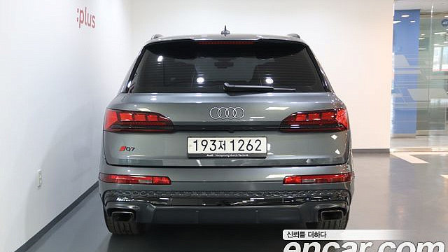 Audi Q7 55 TFSI Quattro Premium купить на сайте DeffCars