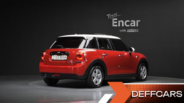 Mini COOPER 5Door Standard 3rd купить на сайте DeffCars