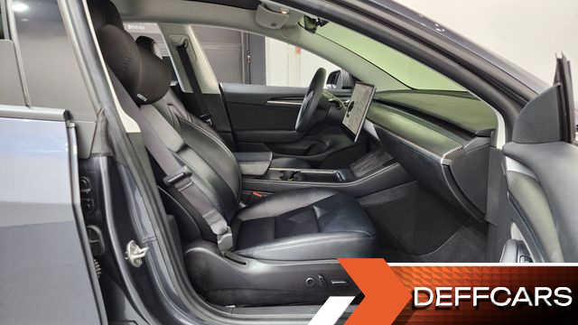 Tesla MODEL 3 Long Range AWD купить на сайте DeffCars