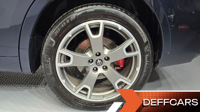 Maserati LEVANTE 3.0 AWD GranSport купить на сайте DeffCars
