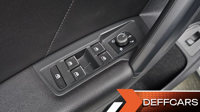 Volkswagen TIGUAN 2.0 TDI Premium купить на сайте DeffCars