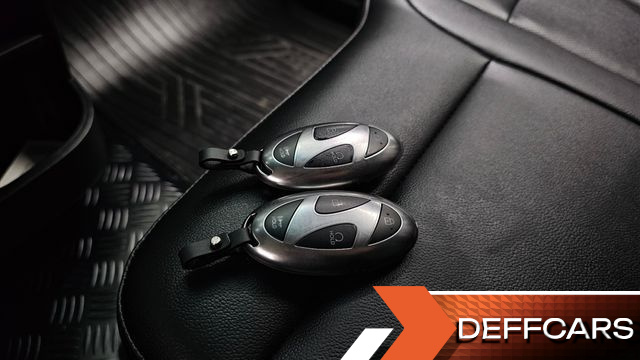 Hyundai STARIA L3.5 Cargo 3-Seater Modern купить на сайте DeffCars