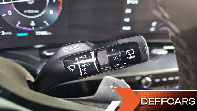 Kia CARNIVAL Gasoline 9-Seater Hi-Limousine Signature купить на сайте DeffCars