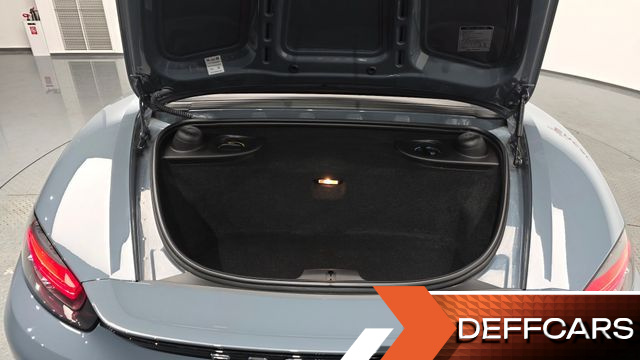 Porsche 718 2.0 купить на сайте DeffCars