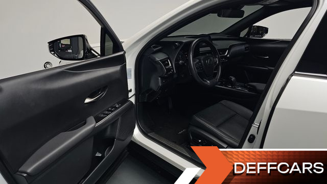 Lexus UX 2WD купить на сайте DeffCars