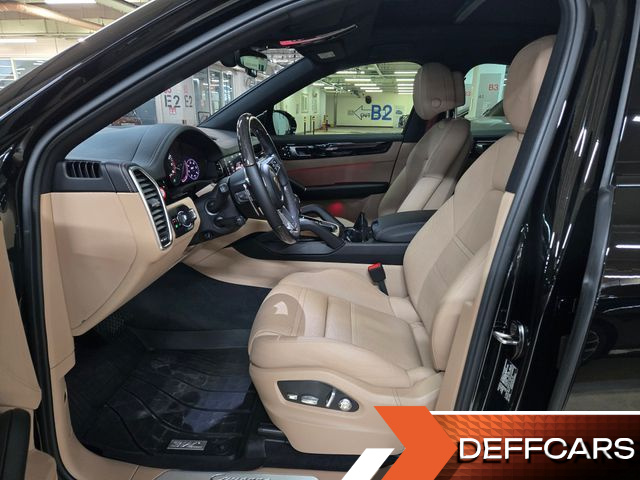 Porsche CAYENNE 3.0 E-Hybrid Coupe купить на сайте DeffCars