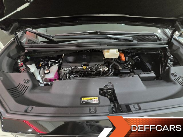 Toyota ALPHARD 2.5 HEV Executive AWD купить на сайте DeffCars