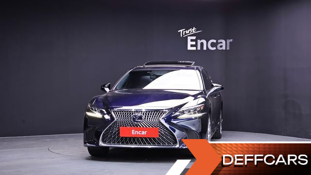 Lexus LS 3.5 Platinum AWD купить на сайте DeffCars