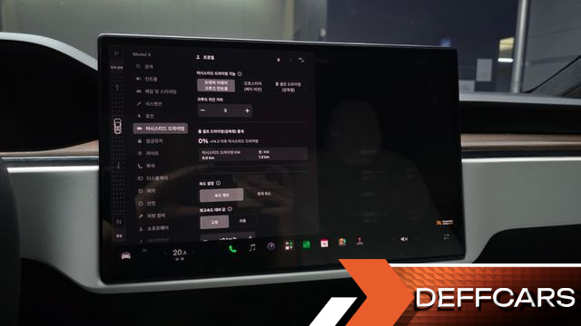 Tesla MODEL X AWD купить на сайте DeffCars