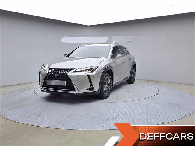 Lexus UX 2.0 2WD купить на сайте DeffCars