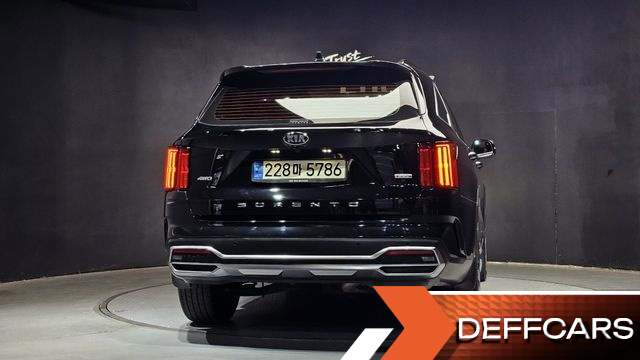 Kia SORENTO Gasoline 2.5T 4WD Gravity купить на сайте DeffCars