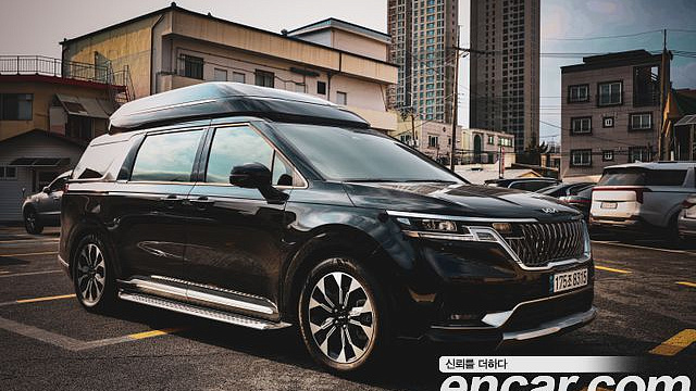 Kia CARNIVAL Gasoline 9-Seater Hi-Limousine Signature купить на сайте DeffCars